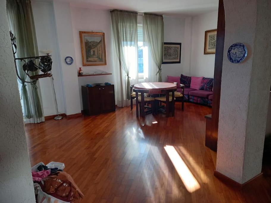 Casa Lola Leilighet Livorno Eksteriør bilde