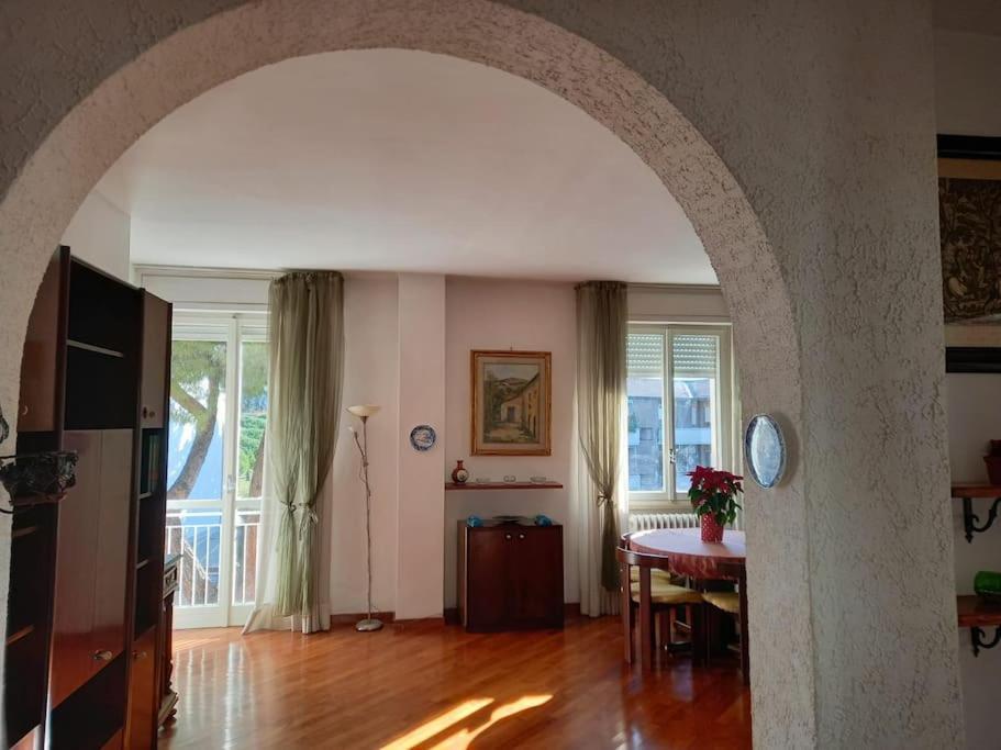 Casa Lola Leilighet Livorno Eksteriør bilde
